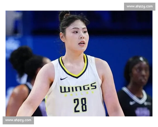 佩奇 21+8 难阻三连败！李月汝 8 篮板拼尽全力仍无力回天